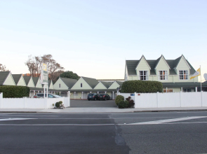 ASURE Green Gables Motel
