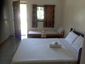 Sunshine Paradise Inn