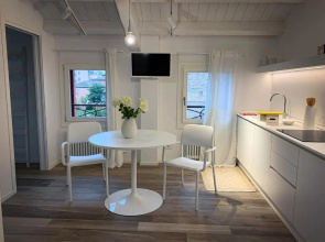 Al Sagraeto White apartment