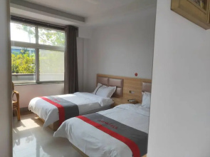 Jun Hotel Shandong Qiangdao Hongdao High-Tech Zone Fangte Dream Kingdom