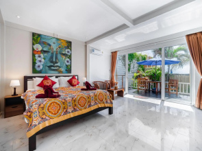 Crystal Bay Beach Resort