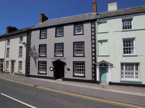 The Beacons Guest House