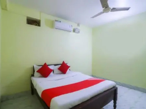 Shanti Bhavan by OYO Rooms