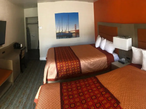 Presidio Parkway Inn