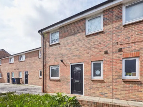 Host Stay Town House