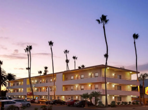 Super 8 Santa Barbara/Goleta
