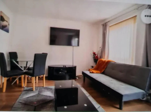 Home in Medway 3bedroom Free Sports Free Parking