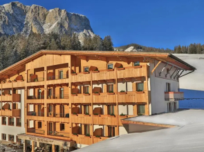 Hotel Serena
