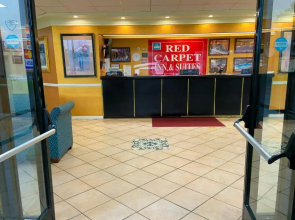 Red Carpet Inn & Suites