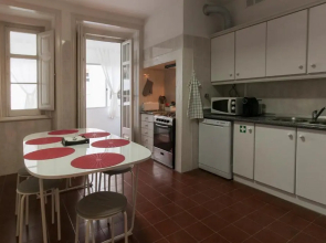 Lisbon City Center Apartment