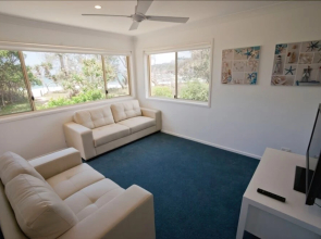 Korora Bay Beach House