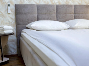 Апартаменты на проспекте Бардина