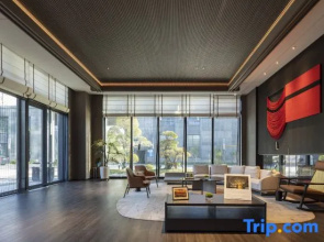 Minghu Dawn Resort