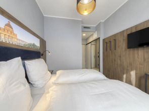 Smart Stay Hotel Station