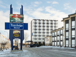 Travelodge by Wyndham Lloydminster