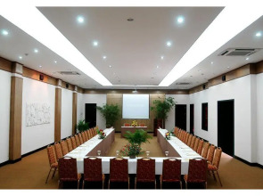 Bamboo Village Beach Resort & Spa