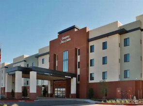 Hampton Inn & Suites Sacramento at Csus
