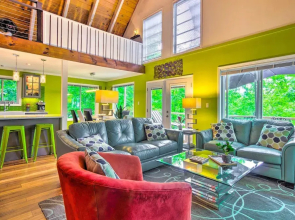 Game Room & Mountain Views: Lake Lure Retreat!