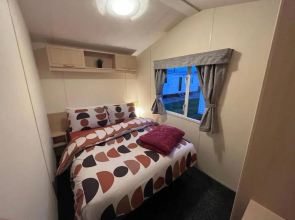 3 Bed Caravan, 8 Berth, Pet Friendly, Parking