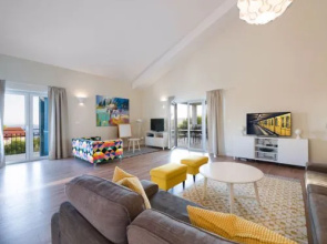 House Frasena Ammoudi