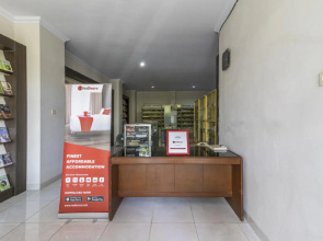 RedDoorz near Condongcatur Bus Station