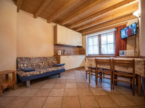 Family House Amalia Myholidaylivigno