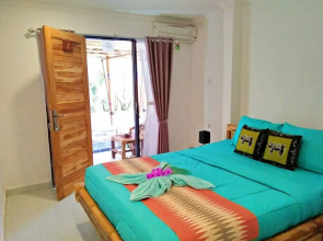 Tropical Garden Inn