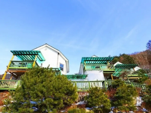 Pyeongchang Glade 700 Pension