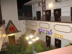 Tay Ho Hotel