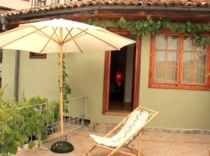 Philipopolis house