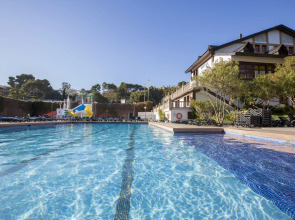 Santa Susanna Resort