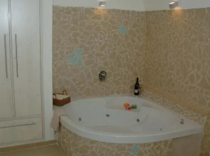 Zimmer Bein Haomanim