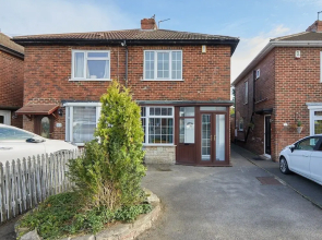 2 Bed Derby House- Parking - Rolls Royce