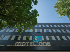 Motel One Hamburg Airport