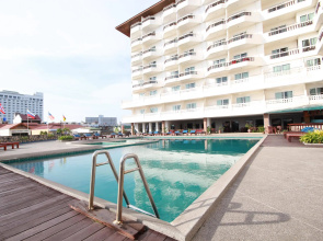 Jomtien Thani Hotel