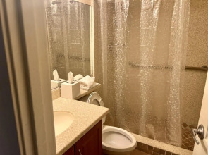 Jockey Resort Suites Center Strip