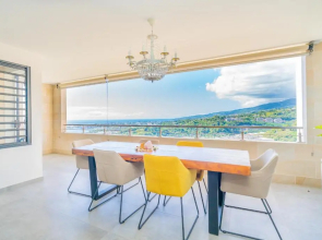 Luxury Sky Nui Apartment in Papeete wPool