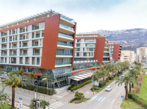 Central Budva apartment