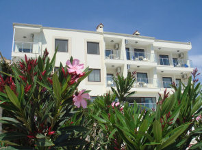 Hotel Cachet Adults Only