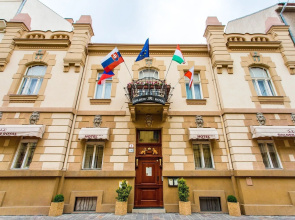 GOLDEN ROYAL Boutique hotel & Spa