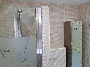 Spacious Villa in Var With Swimming Pool