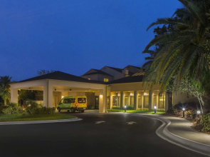 Courtyard by Marriott Orlando Airport