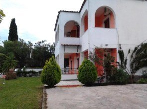 Digkas Apartments