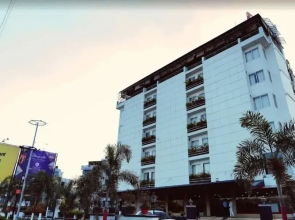 Papaya Tree Hotels