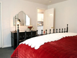 Filigree Inn Bed & Breakfast