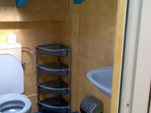 Summer SZ Guest House