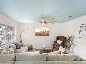 Uptown Gem The Castaway Cottage Dog Friendly
