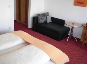 Hotel Pension Flora