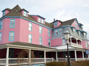 The Grenville Hotel and Restaurant