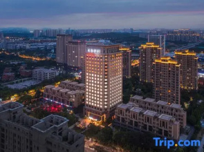 IntercityHotel Xuzhou East Railway Station Jinlong Lake